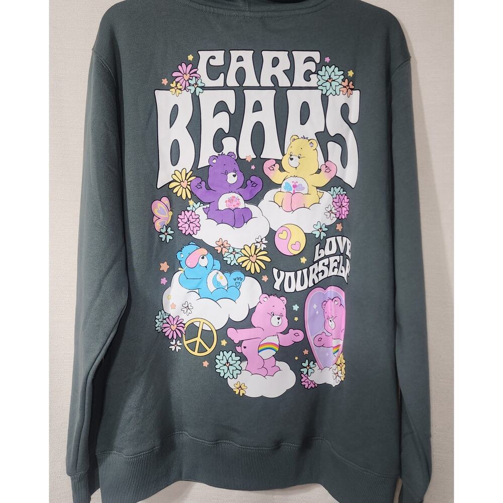 Care Bears '' Love yourself'' green hoodie size medium men
